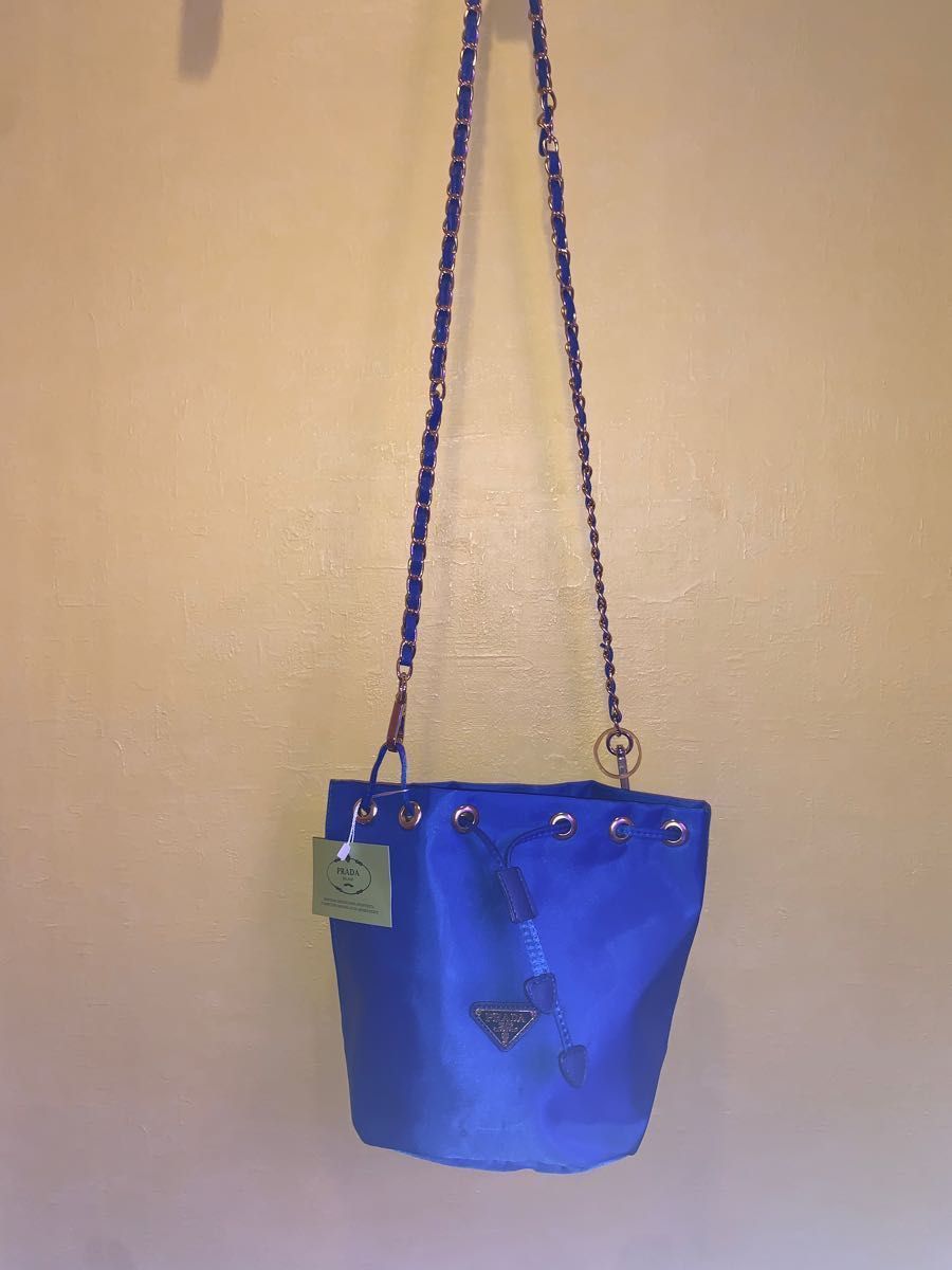 PRADA プラダ ノベルティ 巾着 ポーチ ショルダーバッグ ブルー PRADA プラダ ノベルティ 巾着 ポーチ ショルダーバッグ ブルー
