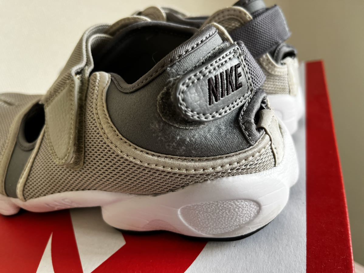 専用 美品 NIKE ナイキ エアリフト AIR RIFT グレー 廃盤 24 貴重カラー NIKE AIR RIFT ナイキ エアリフト 24cm|Yahoo