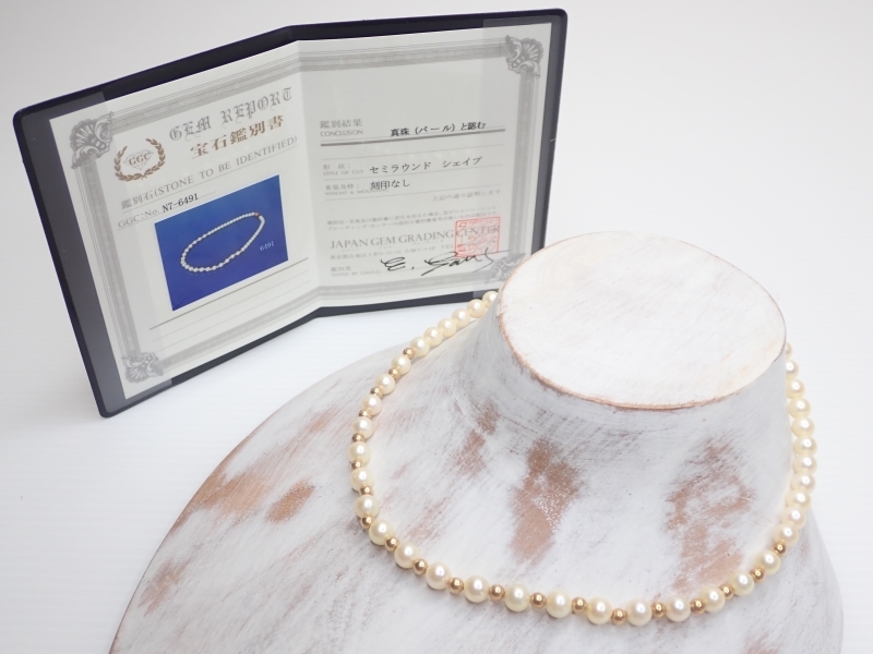 C454　本真珠　パールネックレス　玉サイズ 6mm　長さ40cm　【鑑別書付】　アコヤ真珠　Pearl necklace