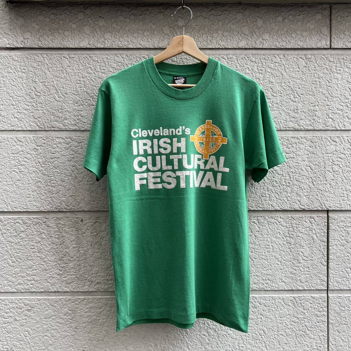 90s USA製 プリントTシャツ 緑 グリーン 半袖 IRISH SCREEN STARS スクリーンスターズ アメリカ製 古着 vintage ヴィンテージ Mサイズの画像1