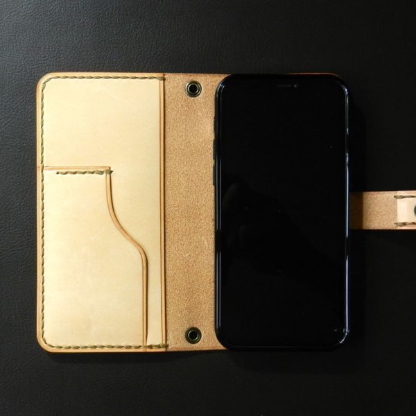 [ accepting an order work ]iPhone 13 mini / 12 mini saddle leather notebook type case ( cow leather ) [018101]