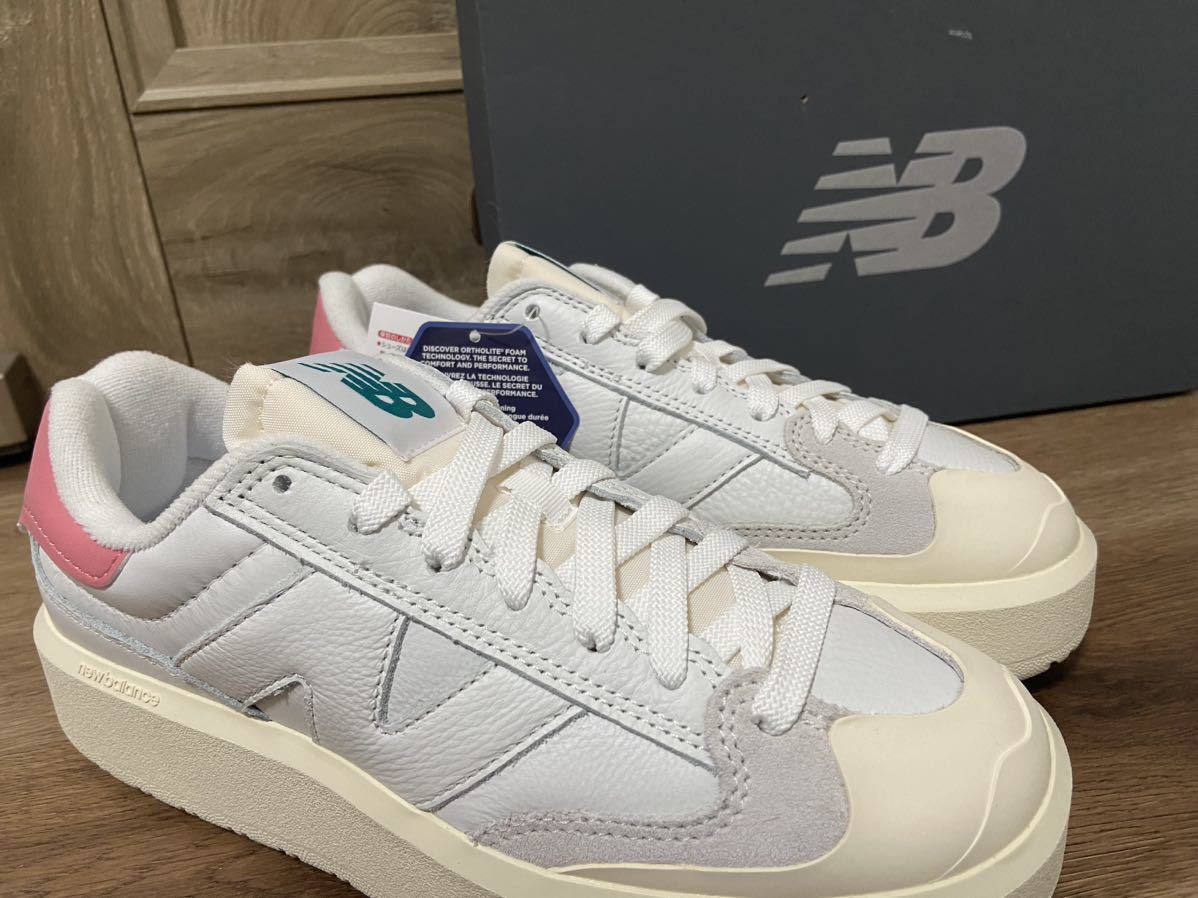 【メーカー公式ショップ】 即決23.5cm New 新品正規 CT302OC ニューバランス 22SS-S WHITE/PINK CT302OC Balance 23.5cm 【メーカー公式ショップ】 即決23.5cm New 新品正規 CT302OC ニューバランス 22SS-S WHITE/PINK CT302OC Balance 23.5cm