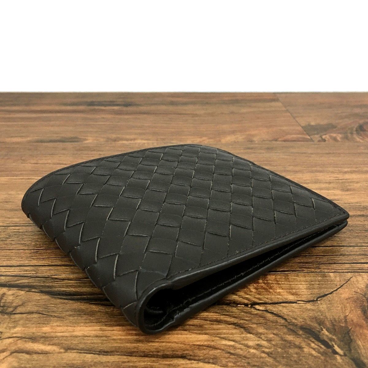 ☆送料無料☆ 未使用品 BOTTEGAVENETA 二つ折り財布 ダークブラウン