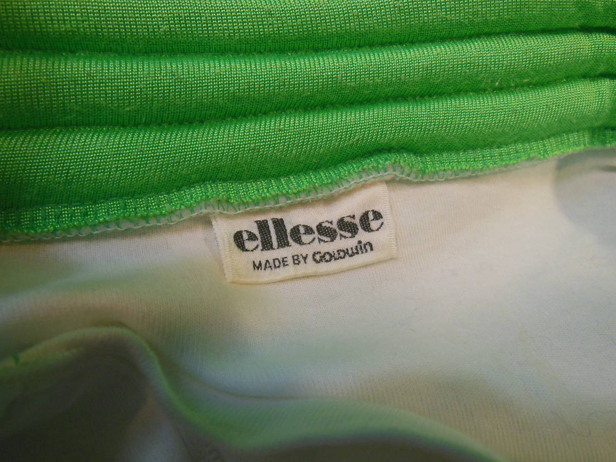 w230310-007A6 ellesse スキーウェア インナー 白 ワッペン エレッセ 着丈57cm コットン100% ビンテージ 古着 昭和_画像5