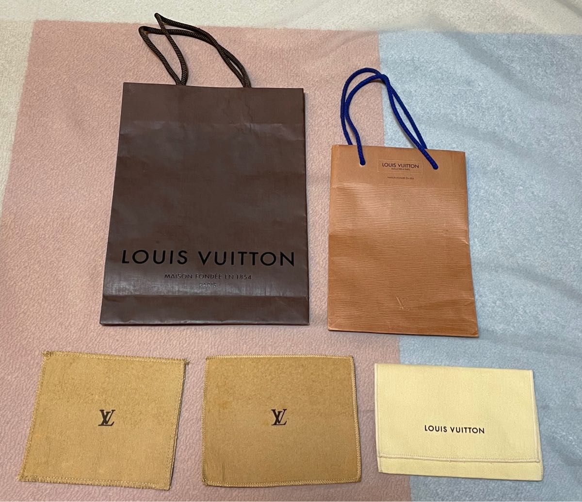 【LOUIS VUITTON】ルイヴィトン ショップバッグ 紙袋＆布袋 ５点セット