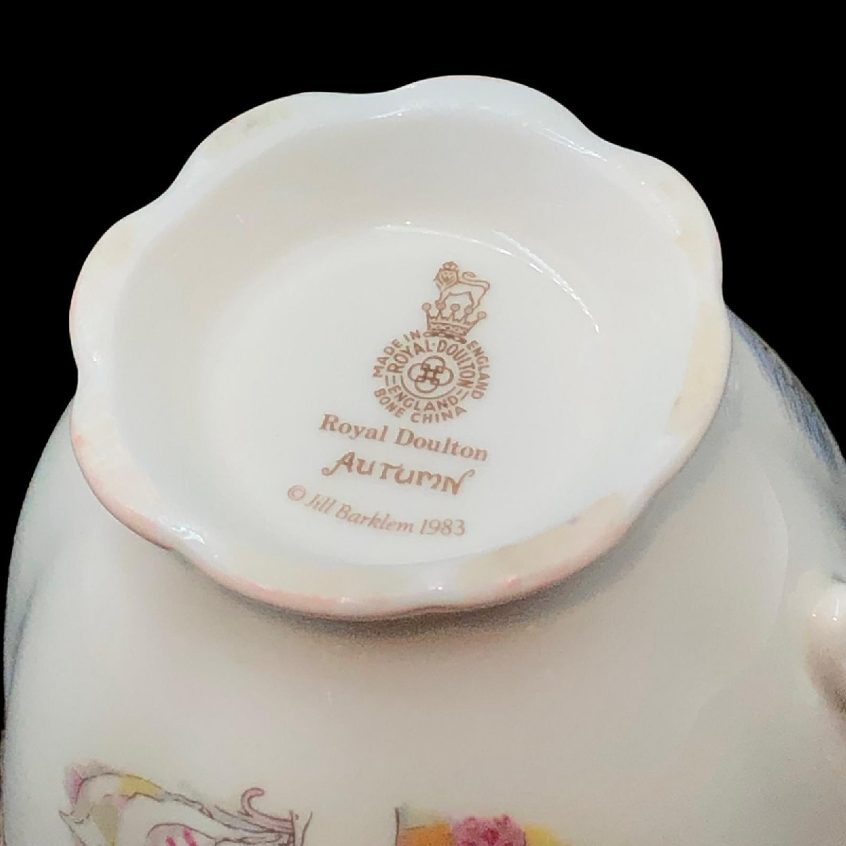 ★ROYAL DOULTON ロイヤルドルトン カップ&ソーサー プレート オータム スプリング 2客 DUSTY DOGWOOD ネズミ フィギュリン 置物 食器の画像8