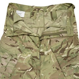 イギリス軍放出品 コンバットパンツ MTP迷彩 [ Mサイズ / 並品 ] British Combat Trousers_画像6