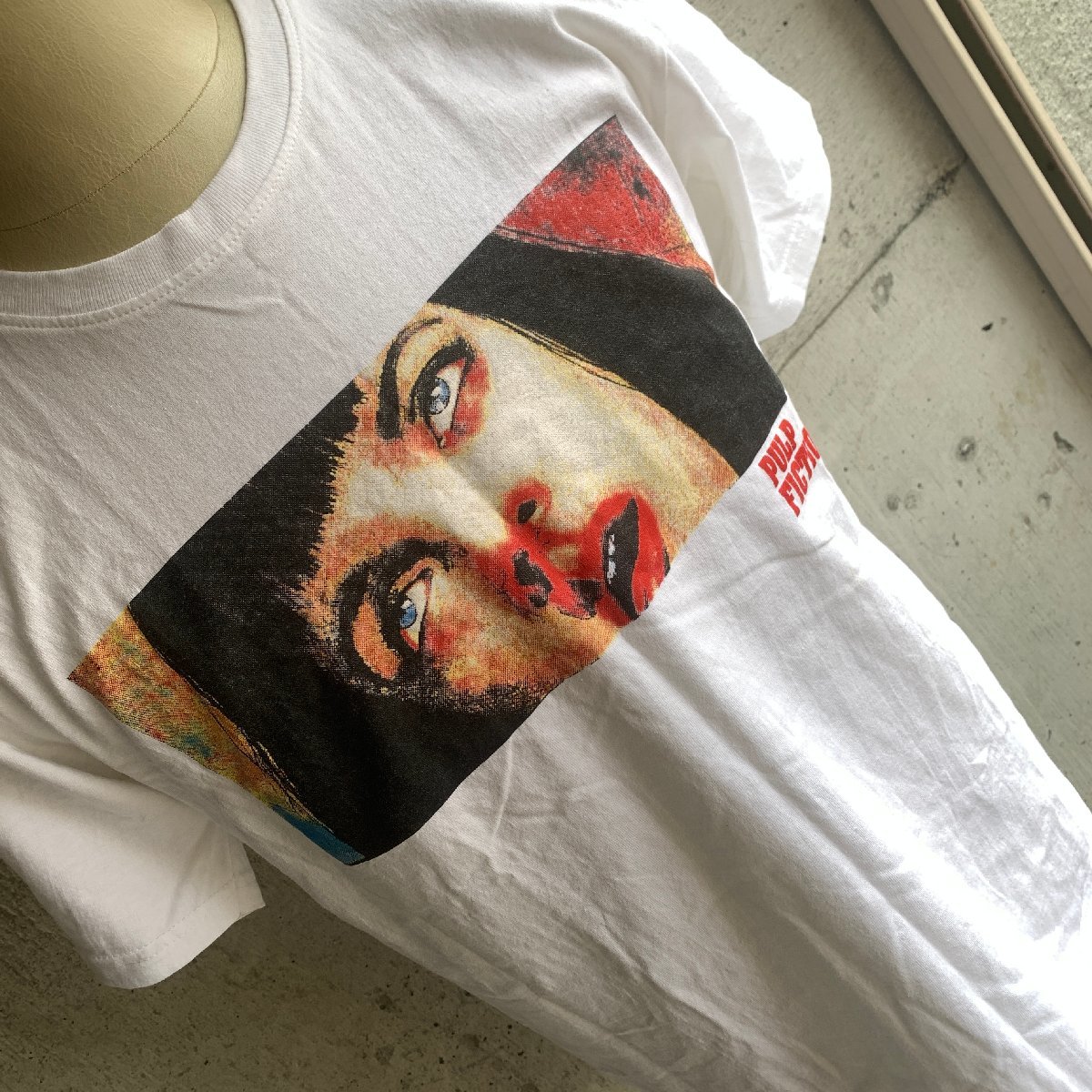 アメリカ古着 映画 パルプフィクション デザイン 半袖 Tシャツ M size ブロードウェイ U.S Used Clothing PULP FICTION T-Shirt BROADWAY_画像1