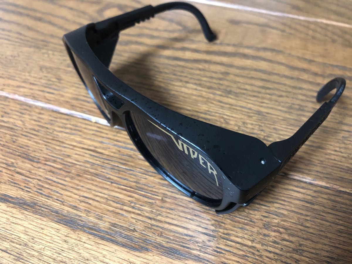 Pit Viper ピットバイパー ティアドロップ サングラス 風防付き | lokomotivblog.hu