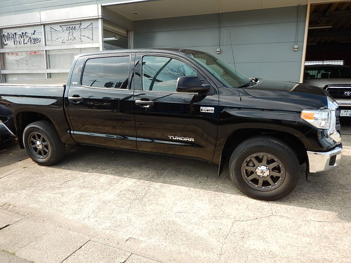  selling out!! finest quality!! 2014y Tundra Crew Max SR5 4WD vehicle inspection "shaken" H30/8 real running 20000 mile SD navi tonneau cover after market AW attaching .