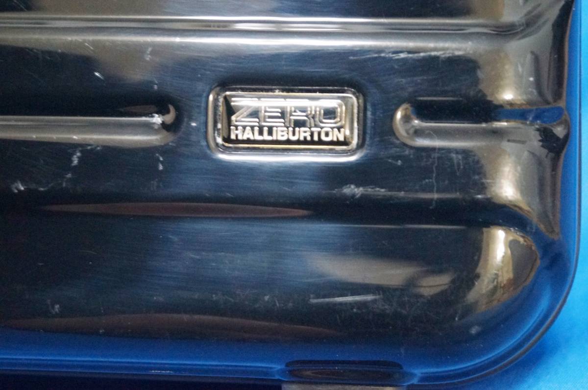 ■大人気■ZERO HALLIBURTON ゼロハリバートン アタッシュケースの画像4