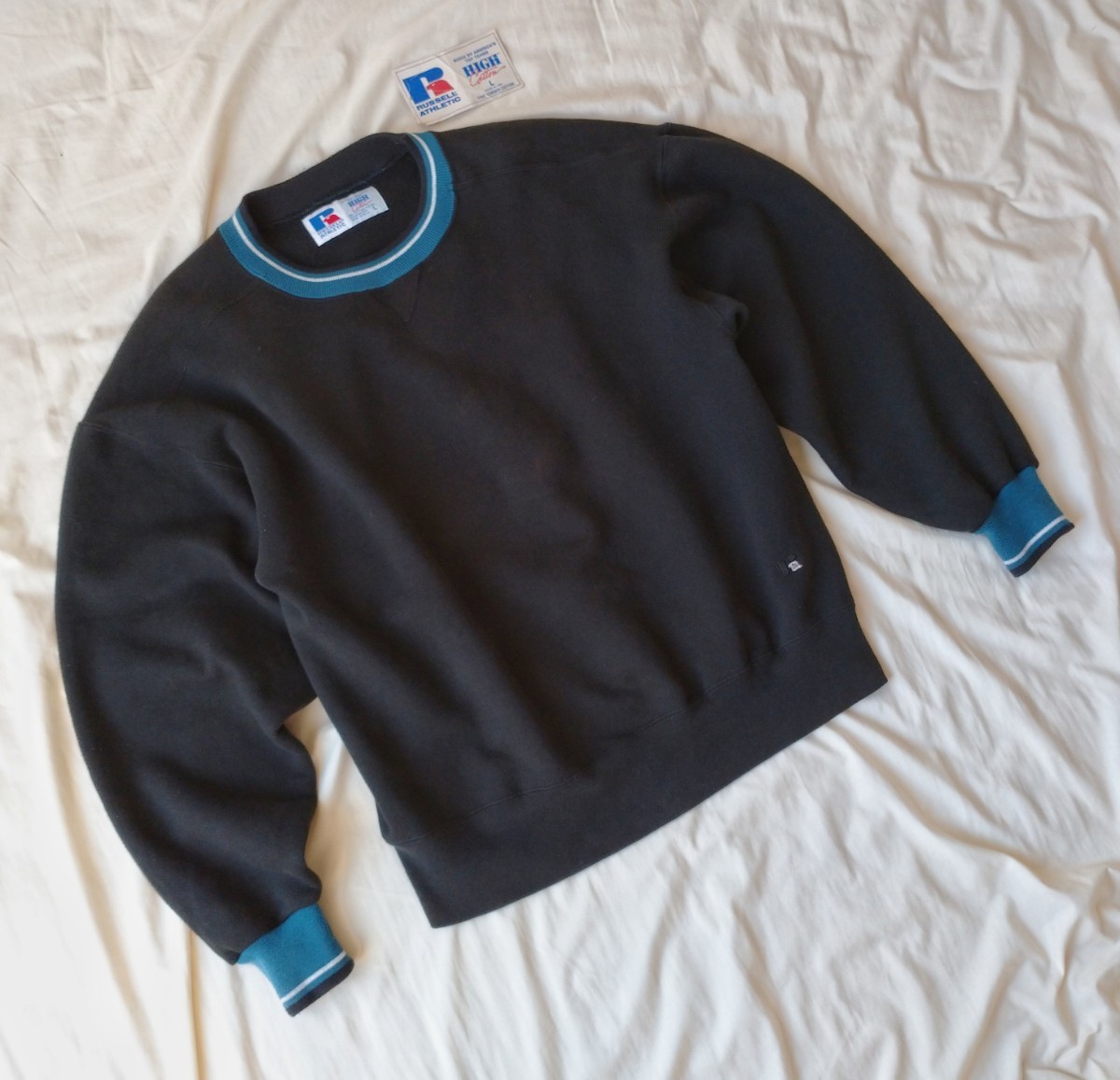  rare *usa made russell a attrition сhick *RUSSELL ATHLETIC 90s 90 period inspection America made sweat vintage Vintage Vintage 