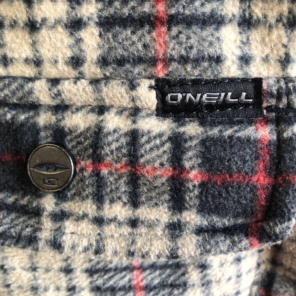 オニール O’NEILL  フリースシャツ チェック 柄　スナップボタン  XL