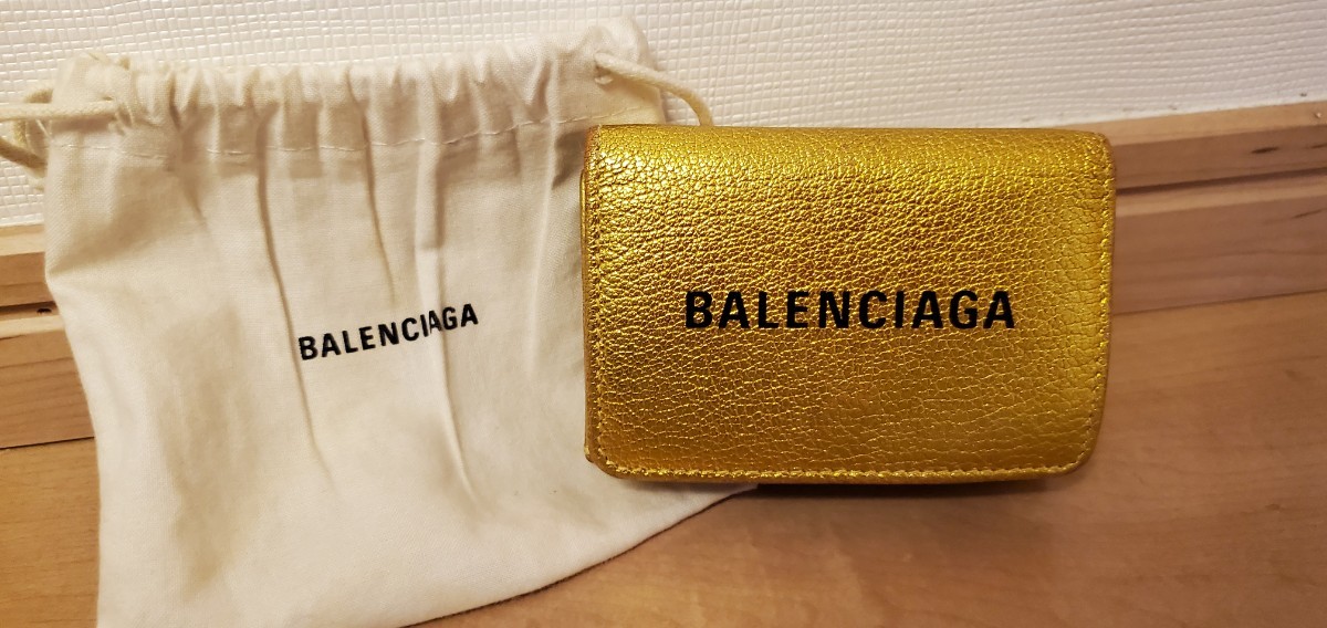 正規品　BALENCIAGA　バレンシアガ　財布　ミニウォレット　ウォレット　ゴールド