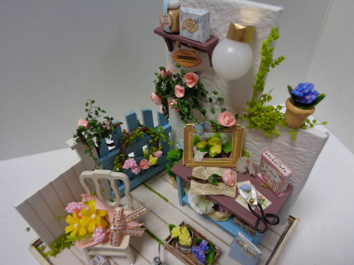 ミニチュアドールハウス☆彡お花の香りを感じるような小さな可愛いお庭☆彡_画像3