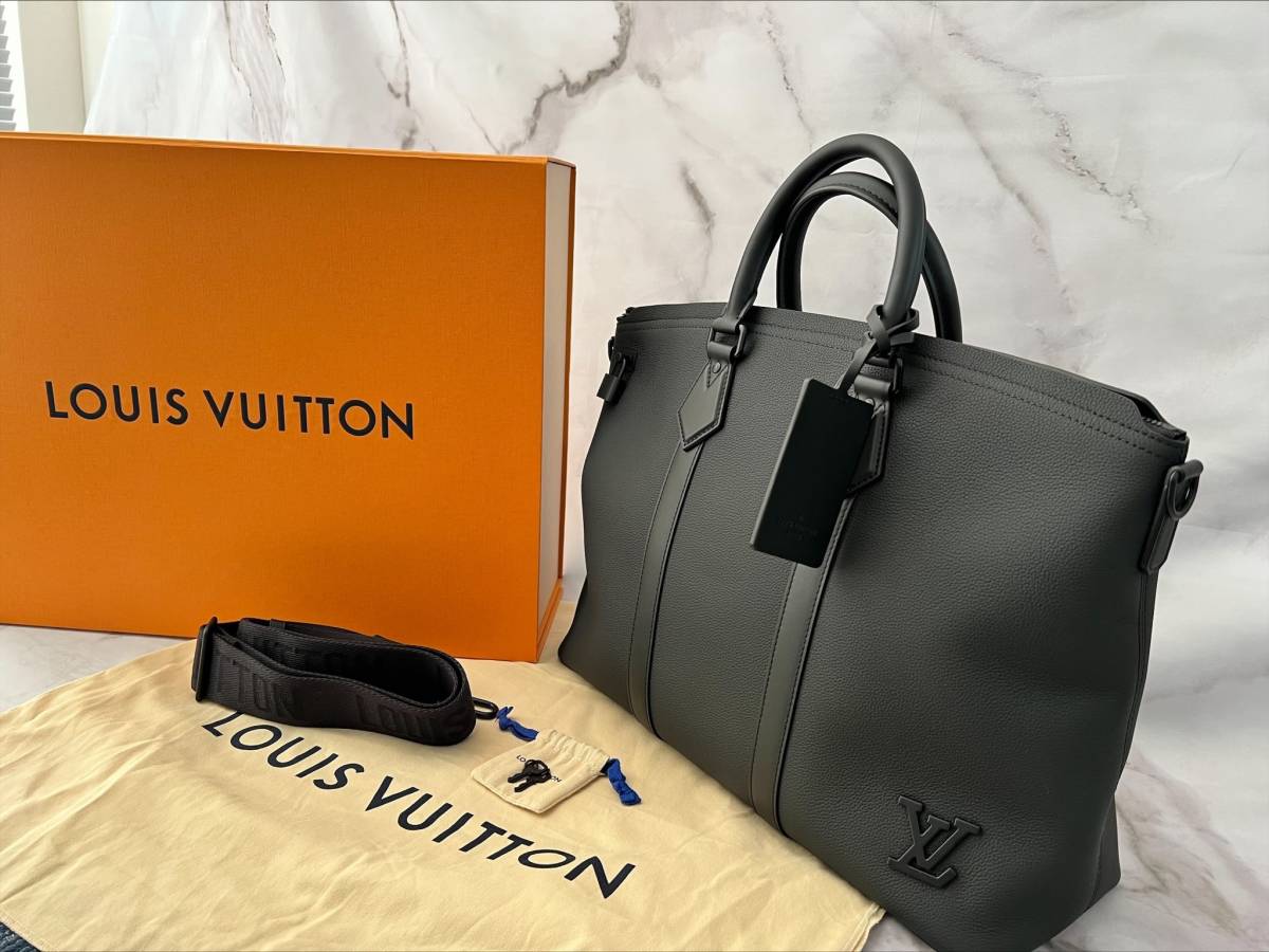 Yahoo!オークション - 【新品・未使用品】ルイ ヴィトン LOUIS Yahoo!オークション - 【新品・未使用品】ルイ ヴィトン LOUIS
