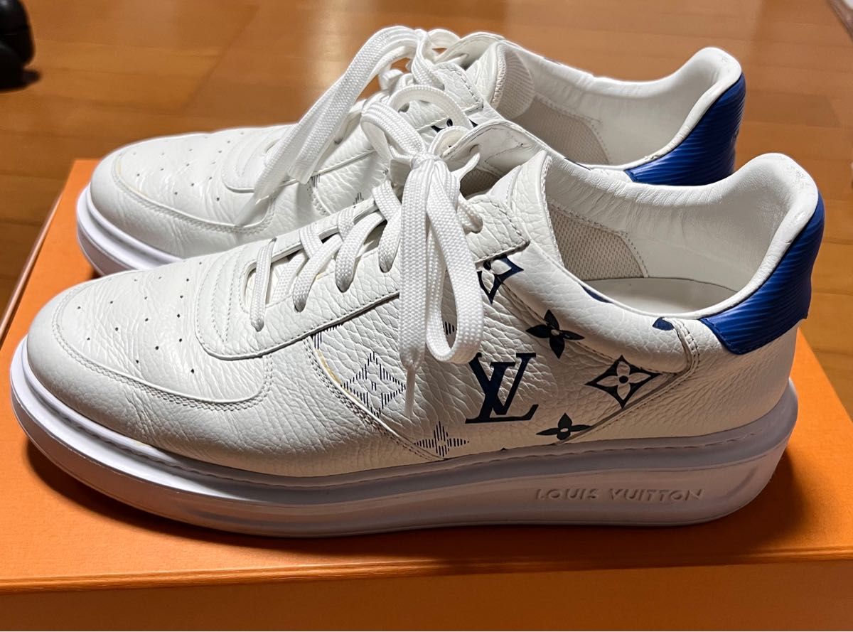 LOUIS VUITTON ビバリーヒルズ モノグラム ホワイト×ブルー26㎝ LOUIS VUITTON ビバリーヒルズ モノグラム ホワイト×ブルー26㎝