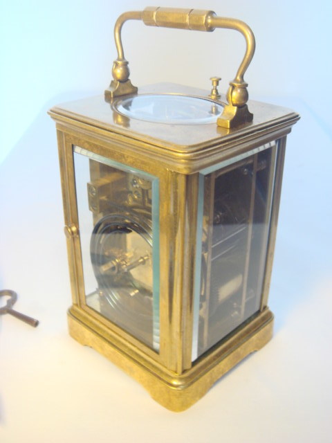1800年後期の フランス製 リピーター付き 時打ち キャリッジクロック 機械式 手巻き 可動品_画像6
