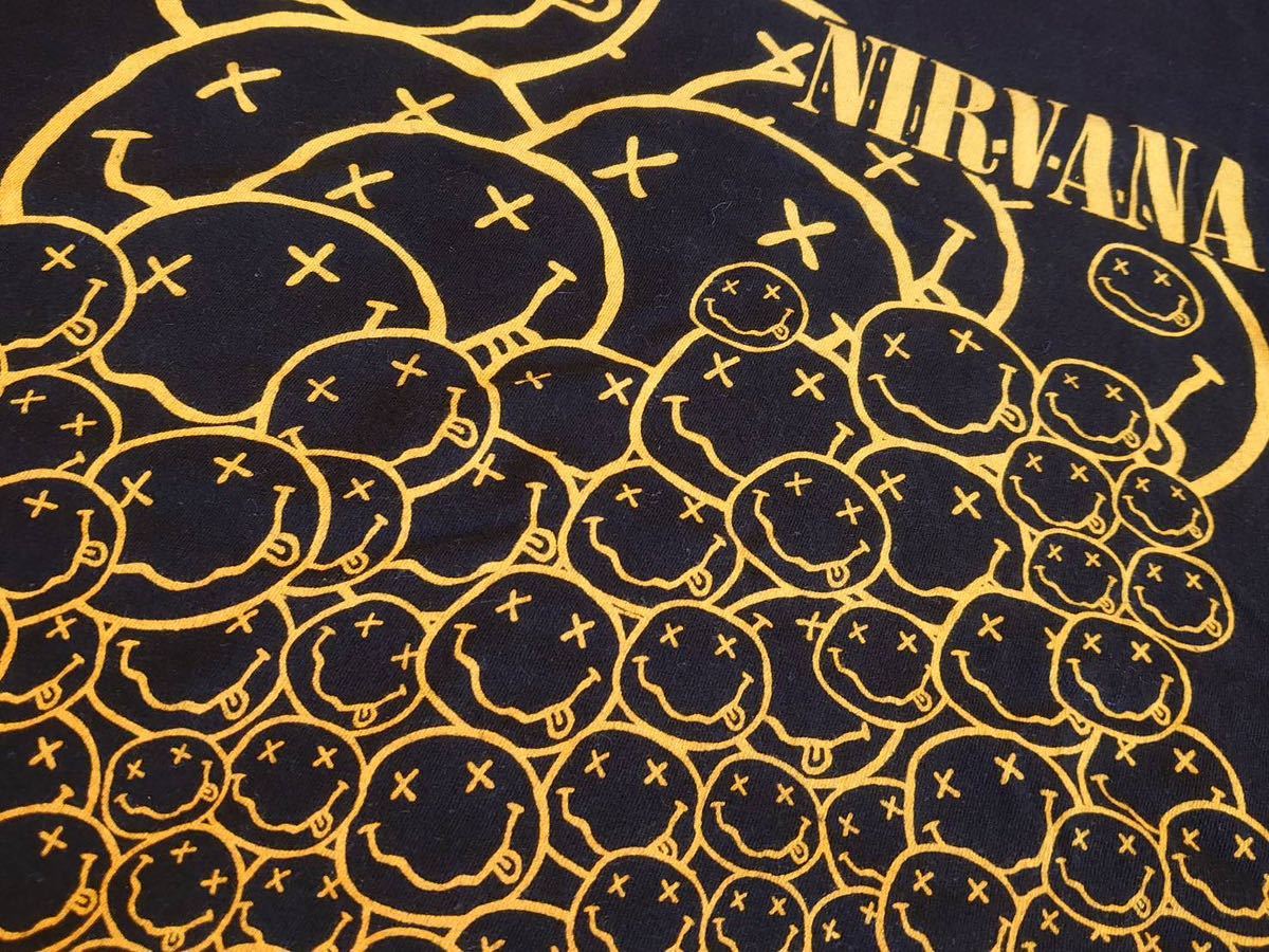 【楽天スーパーセール】 ★ニルバーナビンテージスマイルプリントTシャツ★NIRVANAギルダン製アメリカ製USA製レッチリTHRASHERスラッシャーカートコバーンバンドT イラスト、キャラクター 【楽天スーパーセール】 ★ニルバーナビンテージスマイルプリントTシャツ★NIRVANAギルダン製アメリカ製USA製レッチリTHRASHERスラッシャーカートコバーンバンドT イラスト、キャラクター