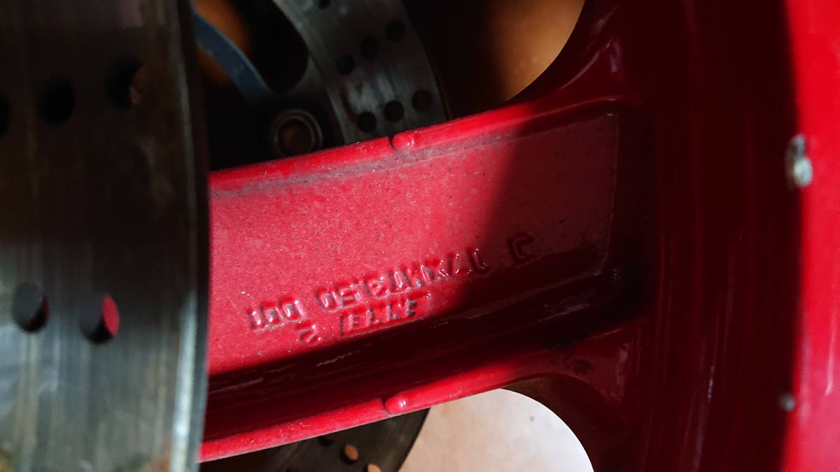 ZZR1100 C type 17 -inch 3.5J F-1258 original front wheel axle shaft 17mm correspondence goods diversion Zephyr 750ZRX400GPZ900R etc. 