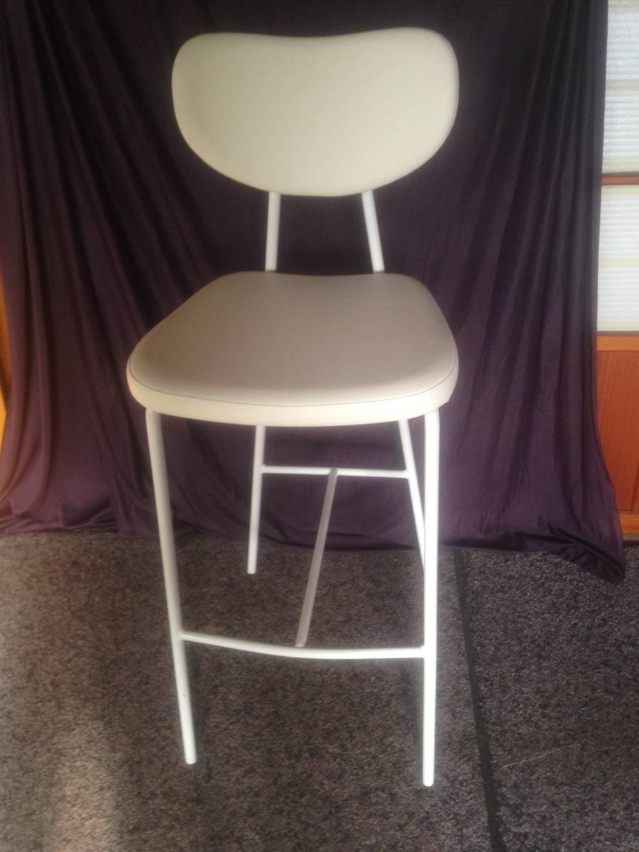 白い高い椅子_画像1