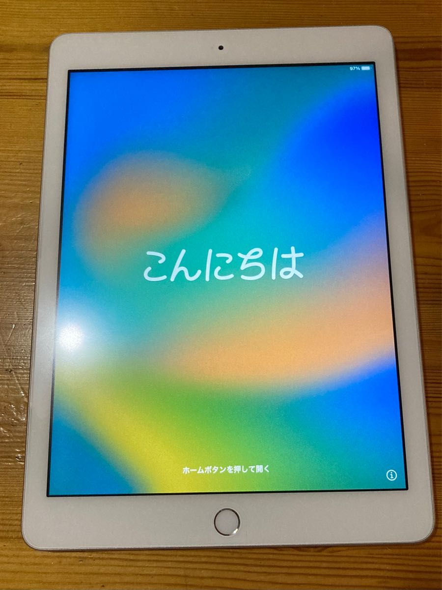 シンプルでおしゃれ iPad第6世代(2018年モデル)Wi-Fiモデル32GB