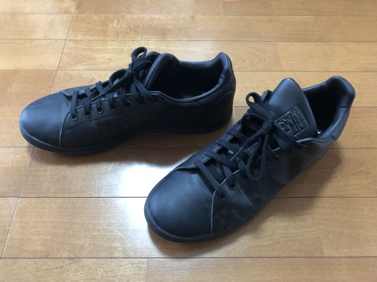 ヤフオク! - 極美品 アディダス メンズ スタンスミス オールブラック