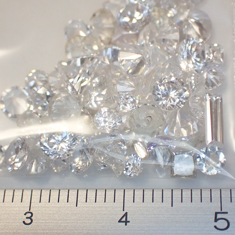 【bセット 約20.1ct】 おそらくモアサナイトやキュービックジルコニア、水晶などの人工石 (ダイヤモンドとして購入)_画像6