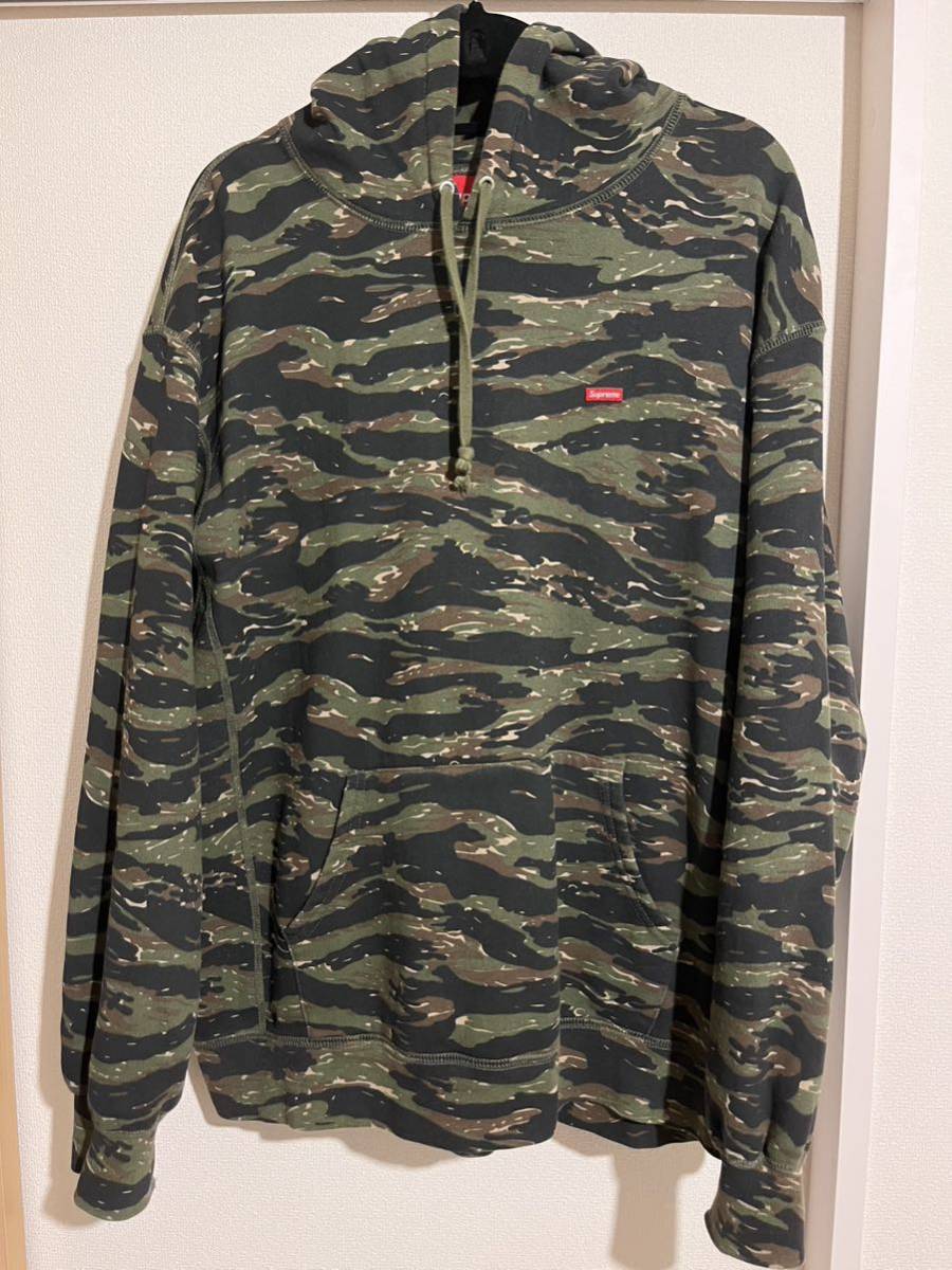 Supreme Small Box Hooded Sweatshirt Tiger Stripe Camo XL Supreme Small Box Hooded Sweatshirt Tiger Stripe Camo XL