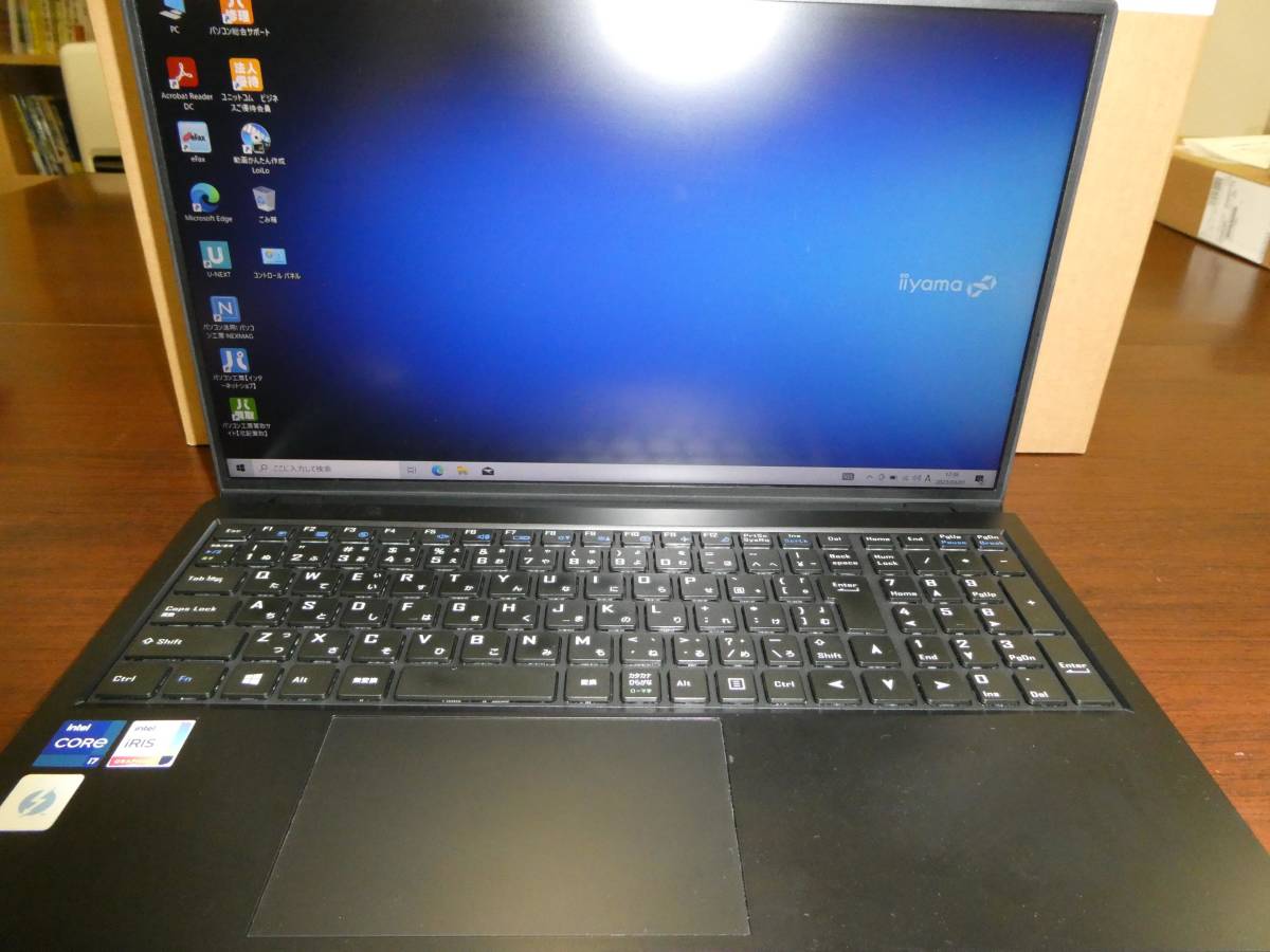 パソコン工房ノート Core i7-1165G7 11世代CPU Win10home SSD500GB