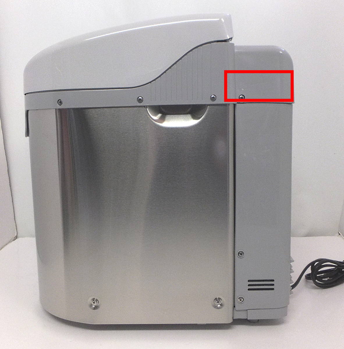 【よろづ屋】未使用:日立 家庭用生ごみ処理機 HITACHI ECO-V30 シルバー ナノプラチナ 大容量乾燥式 屋内/屋外兼用 3kg キッチンマジックの画像6