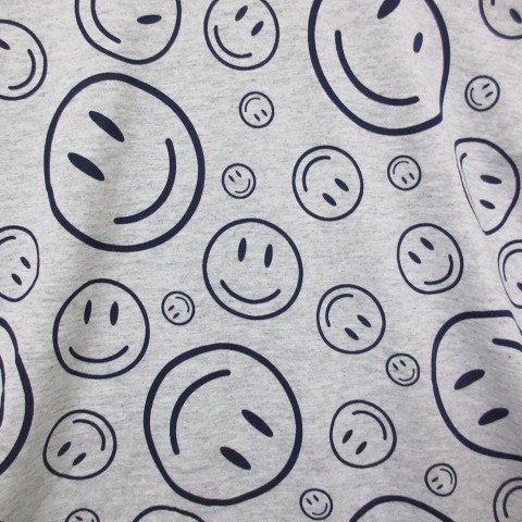 スマイル半袖tシャツ かわいいニコちゃんマーク 総柄 ルームウェア ナイトウェア グレー Lサイズ L136ssa18 21 3 イラスト キャラクター 売買されたオークション情報 Yahooの商品情報をアーカイブ公開 オークファン Aucfan Com