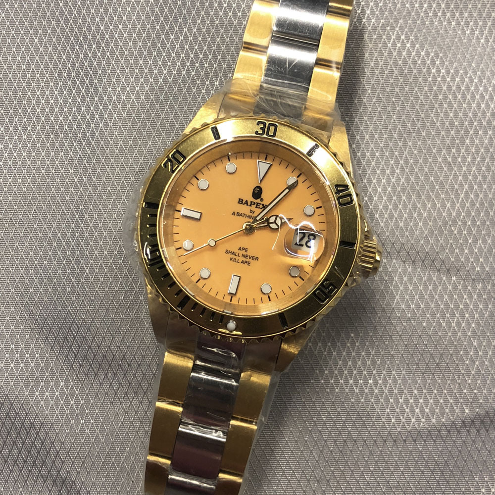 新品同様】A BATHING APE Bapex/ア・ベイシング・エイプ T001シリーズ
