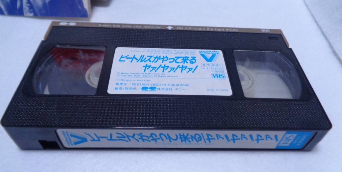 * retro *VIDEO* rare article [[ postage 520 jpy ] VHS video ( paper in the case ) Beatles ......] present condition delivery 