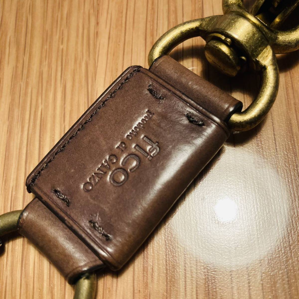 * rare thing * ficofi-koGANZO gun zo key ring key holder 3 ream Brown tea color Brown gold metal fittings GD metal fittings key case 