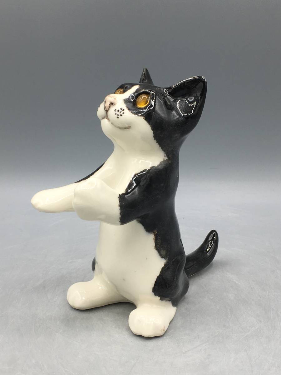 【一部予約！】 サイズ１ ケンジントンキャット 目が合う 新品 # 白黒 ウィンスタンリー フィギュリン ネコ 置物 猫 ハチワレ 洋風