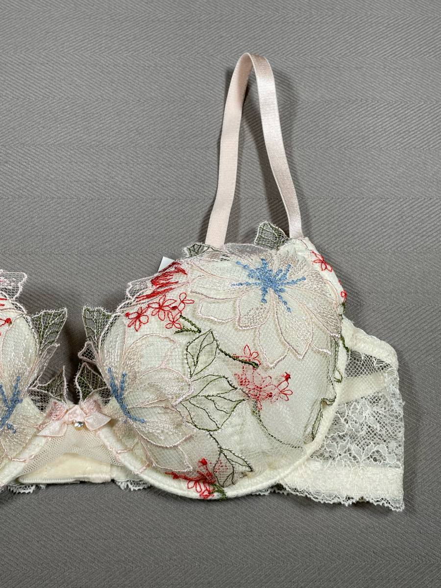 item_image_3