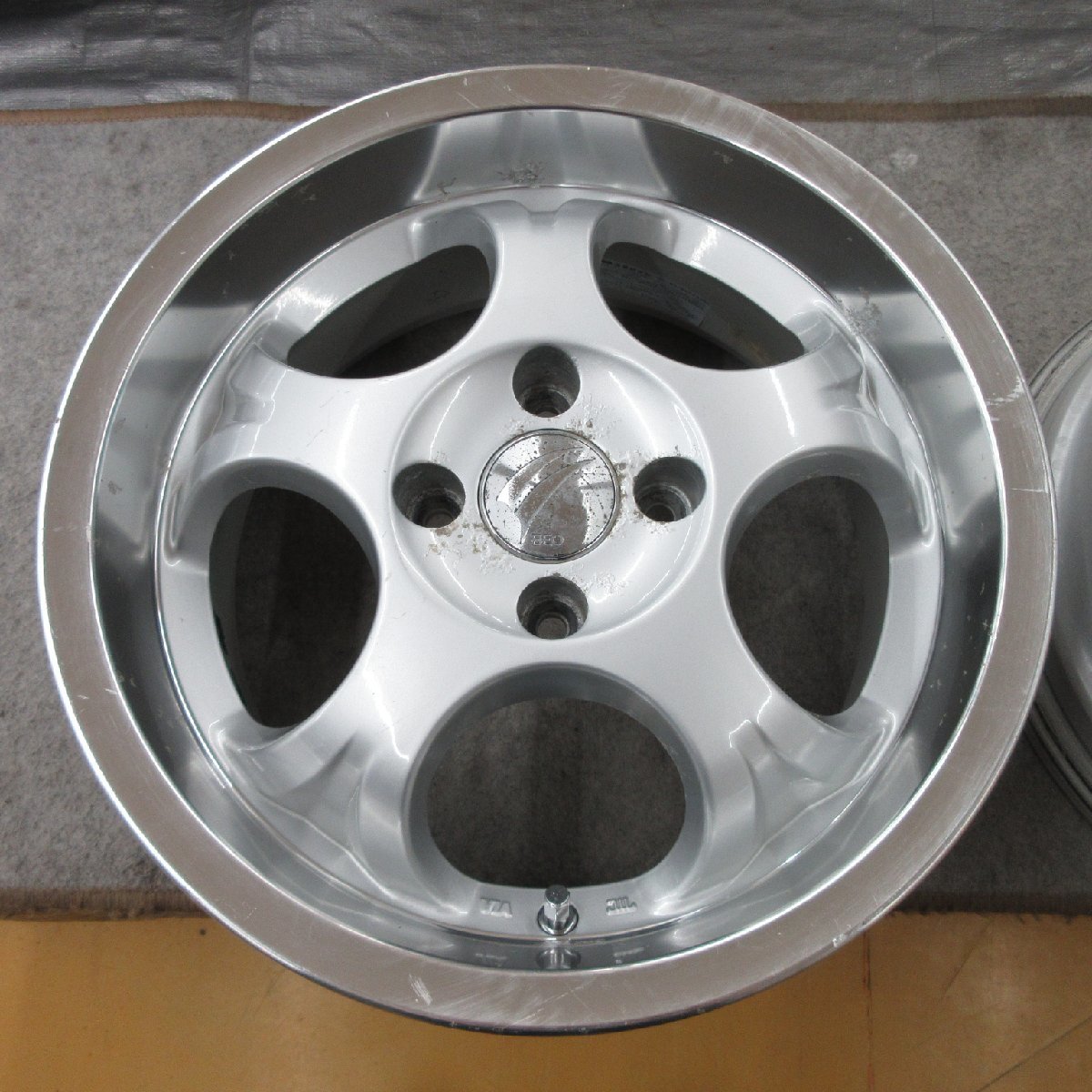 A2 ブリヂストン BEO V02 15×6.5J+38 4H PCD100 ハブ径φ73 4本 深リム
