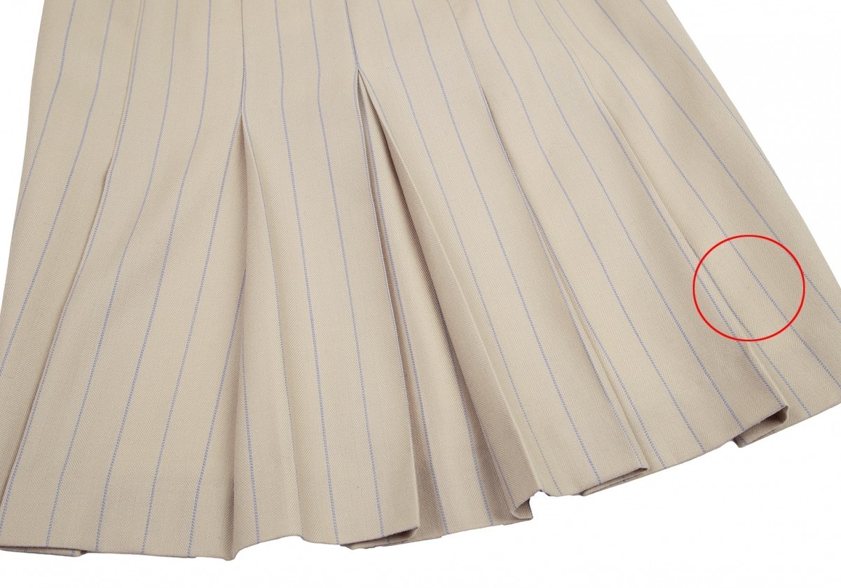 ヴィヴィアンウエストウッド レッドレーベル バックプリーツストライプウールスカート ベージュ2_後ろ裾に点シミがあります。