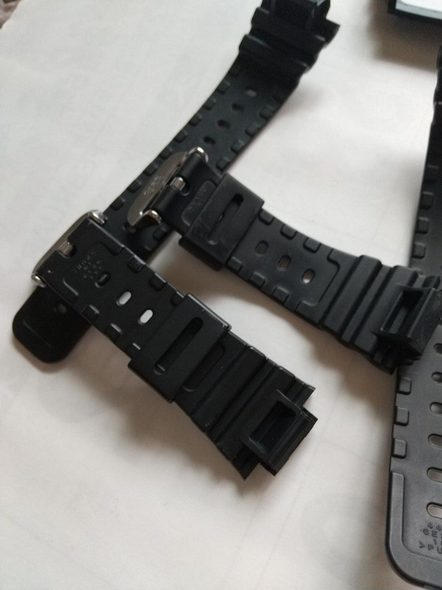 CASIO純正 ジャンクG-SHOCK GW-M5610(3159)用 ベゼル ベルト擦れ CASIO純正 ジャンクG-SHOCK GW-M5610(3159)用 ベゼル ベルト擦れ