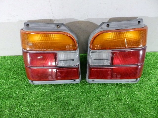 221827 S62 year Alto Works (CA72V) original tail lamp left right set 35701-8400[3D504]