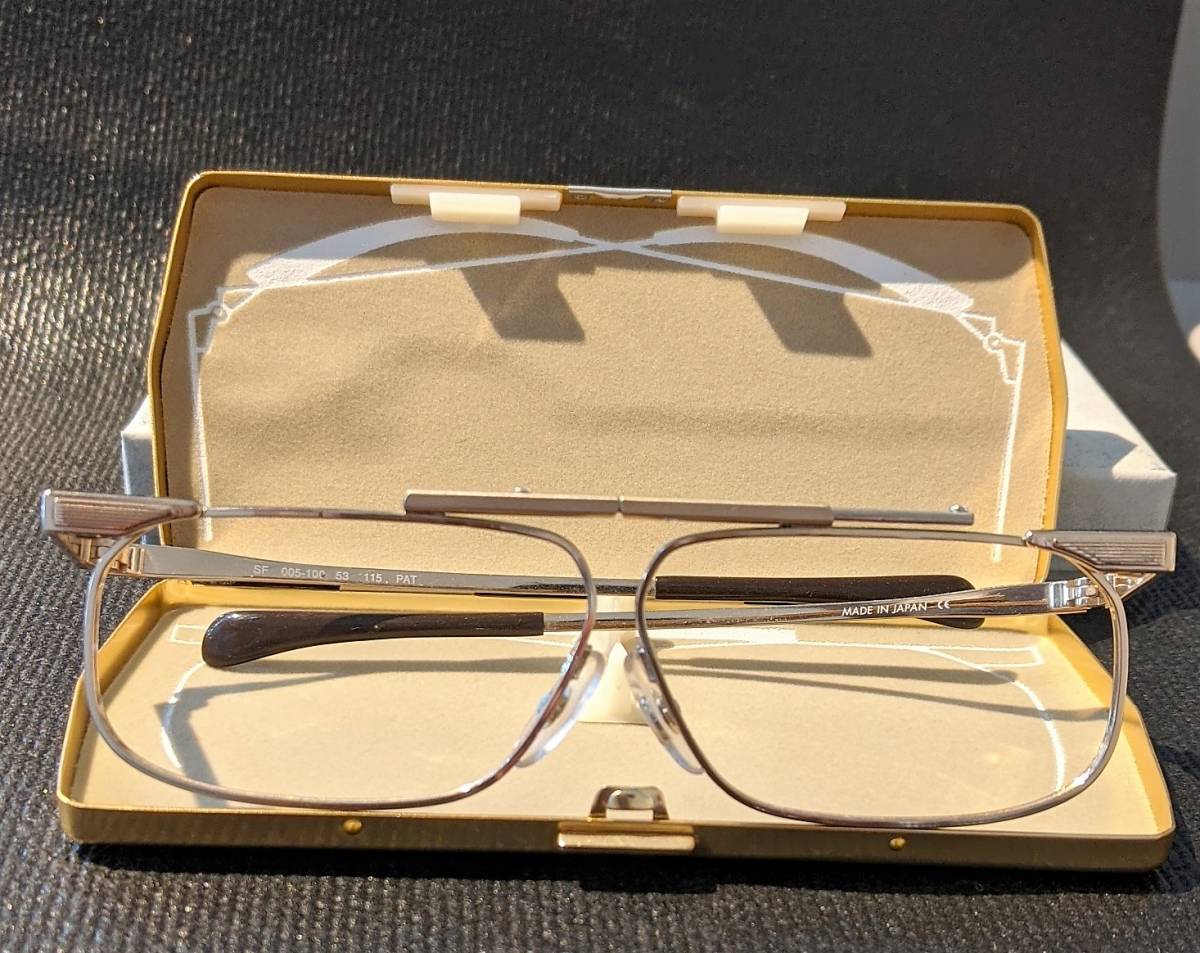 【送料無料】鯖江のメガネ 携帯に便利な高級コンパクトメガネ「スリムフォールド」ゴールドカラー【度付きレンズ付き】