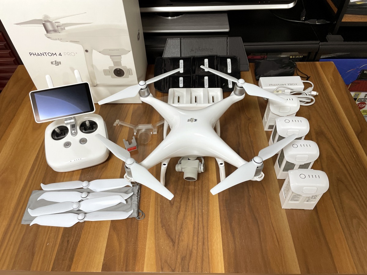 プロポ DJI Phantom 4 pro+(plus)リモートID免除機体 モニター
