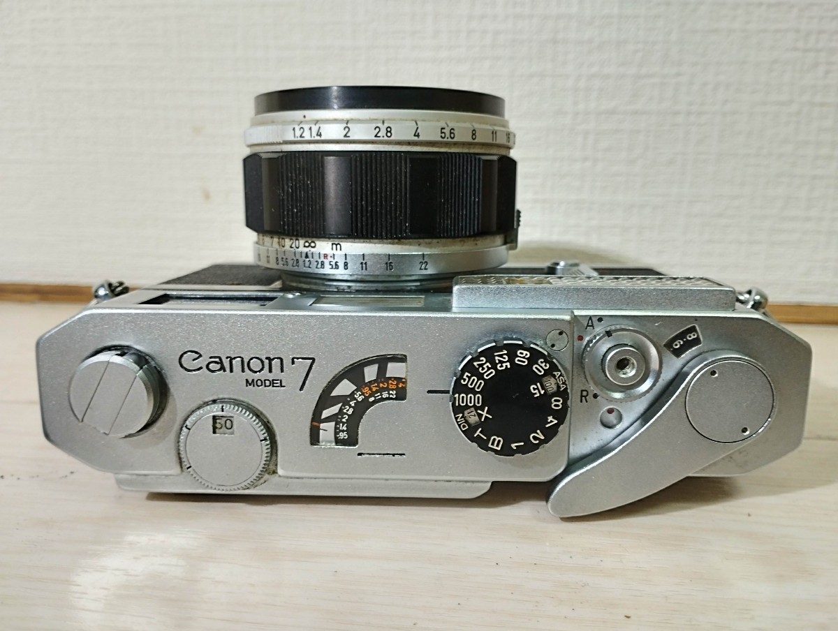 【整理業者委託品】 Canon MODEL7 フィルムカメラ　50mm f1.2 レンズ付き　シャッター切れる　速度変化有り　ジャンク品　キヤノン　レトロ_画像3