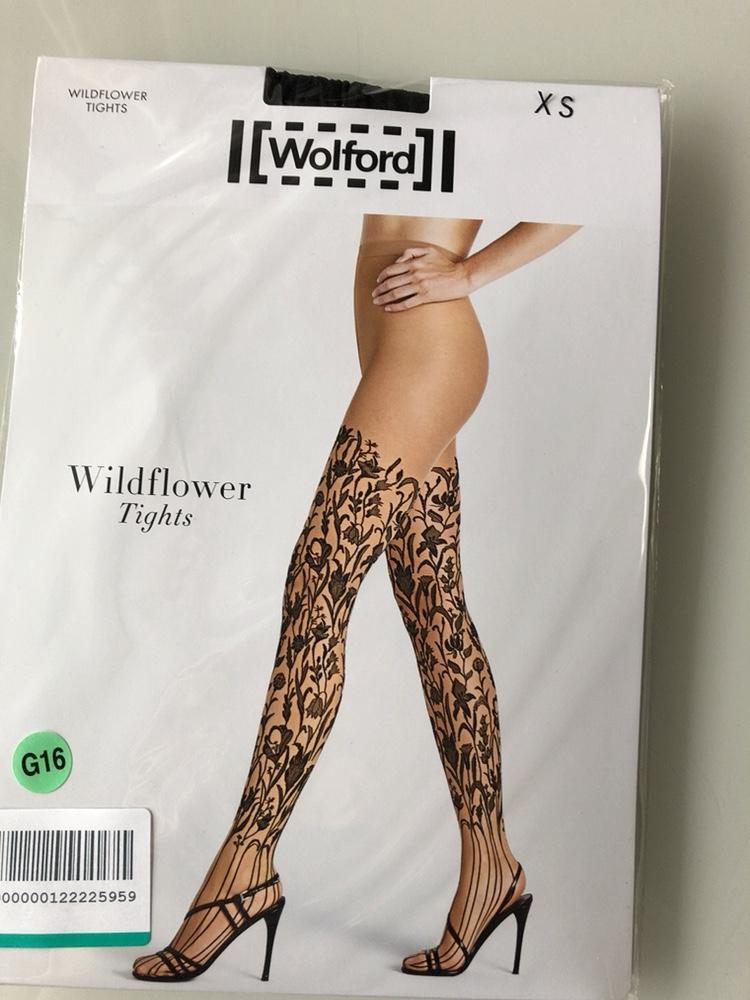 Ｓ（ＸＳ）☆　Wolford,ウォルフォードワイルドフラワー　ブラック×ブラック　タイツ_画像2