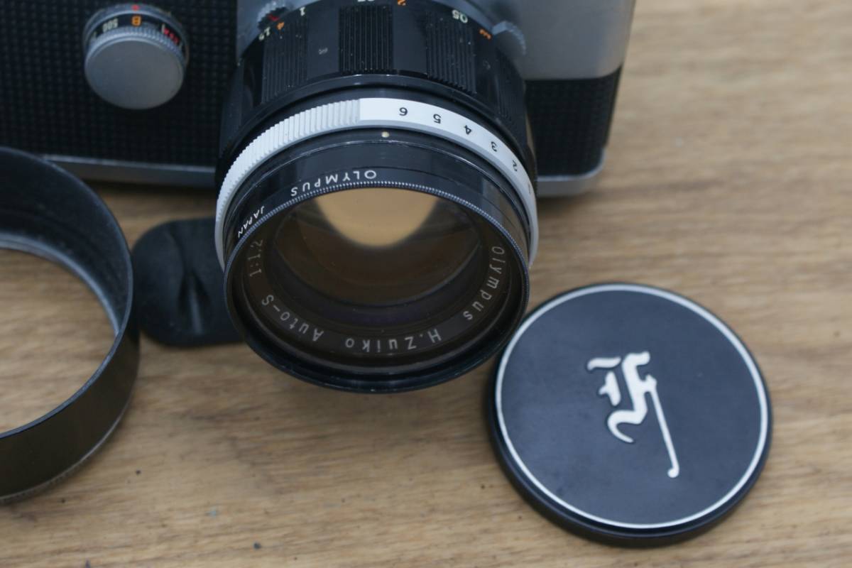 8155 Olympus PEN-FT + H.Zuiko 42mm 1.2 bak.unimed.ac.id