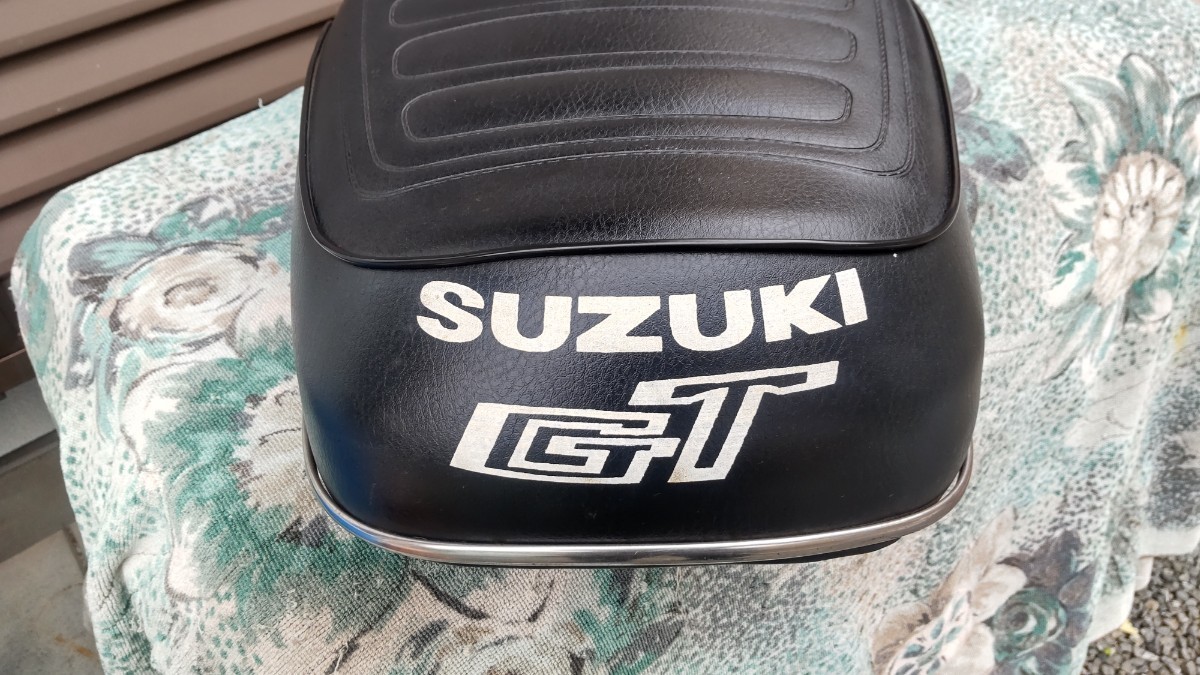 スズキ GT750 純正シート 希少 当時物 昭和 | delicious-crepes.com