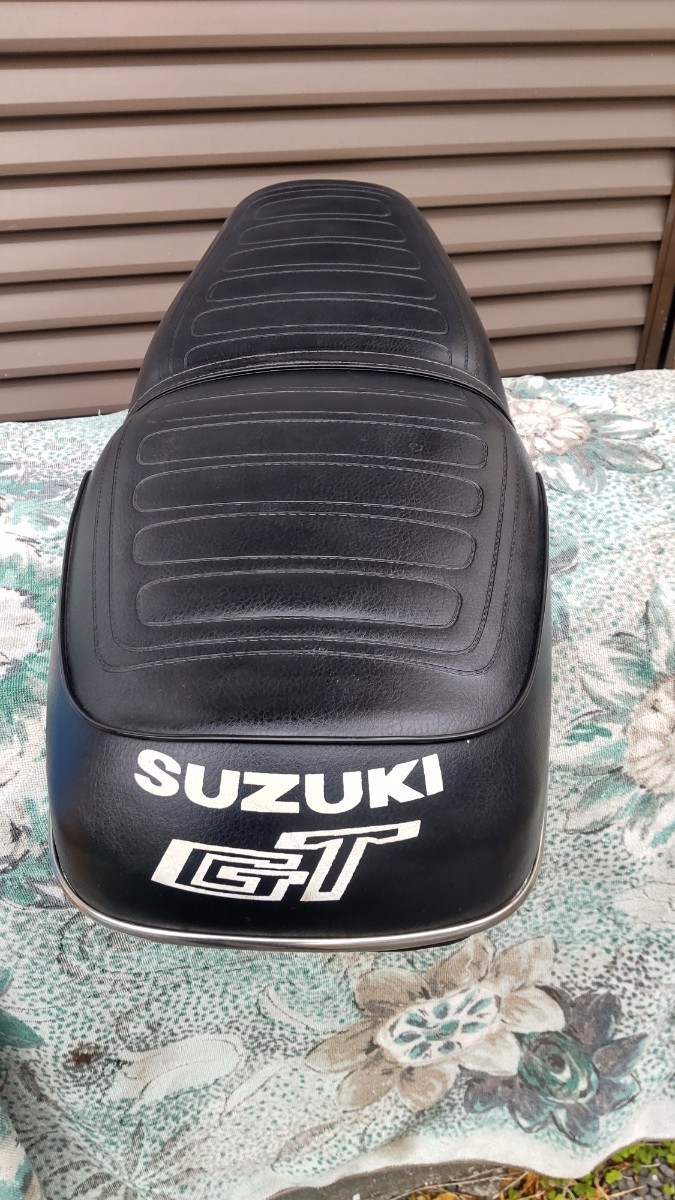 スズキ GT750 純正シート 希少 当時物 昭和 | delicious-crepes.com