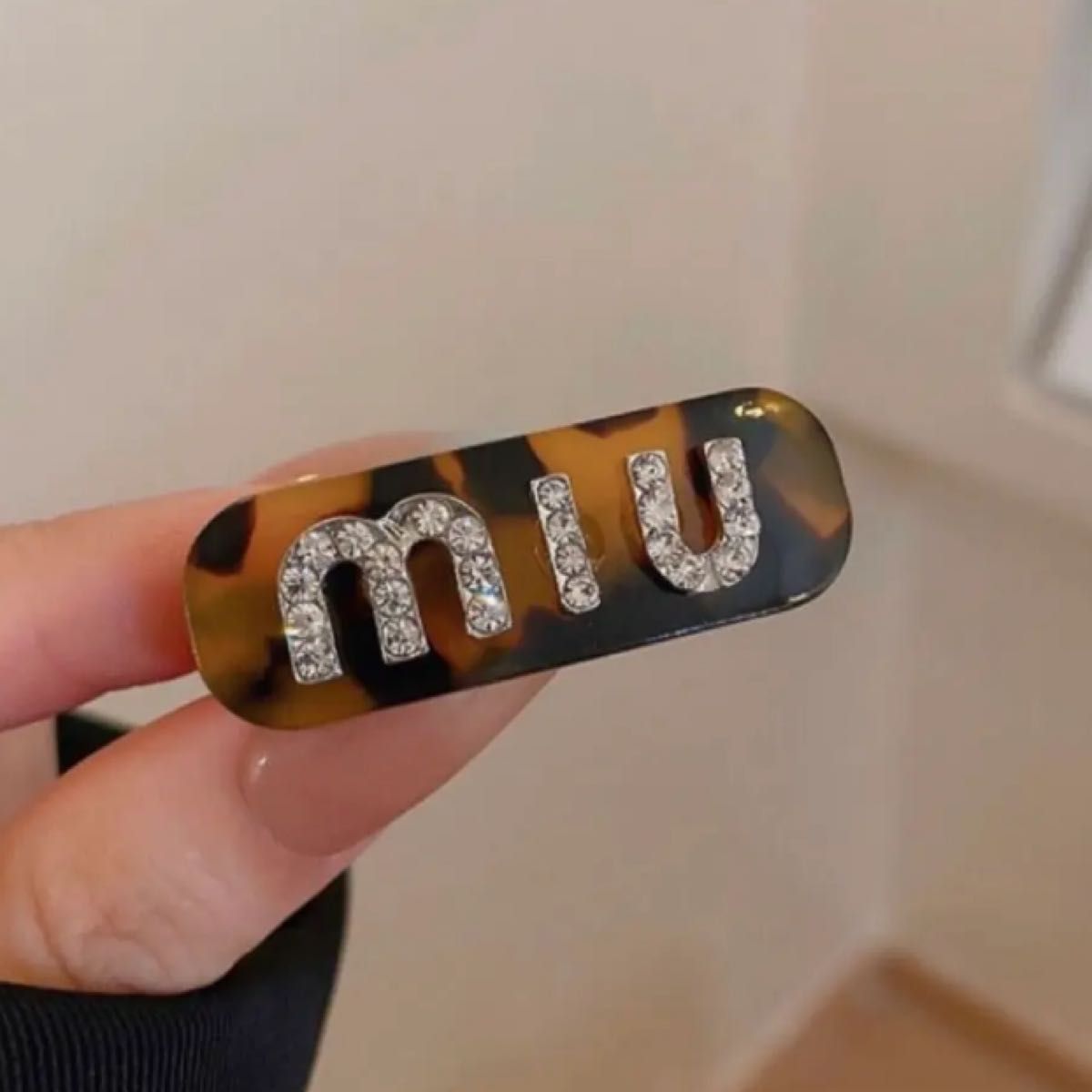 最終値下げ!残り1点★ miumiu ヘアクリップ ヘアピン バレッタ ミュウミュウ べっこう柄 ヘアアクセサリー