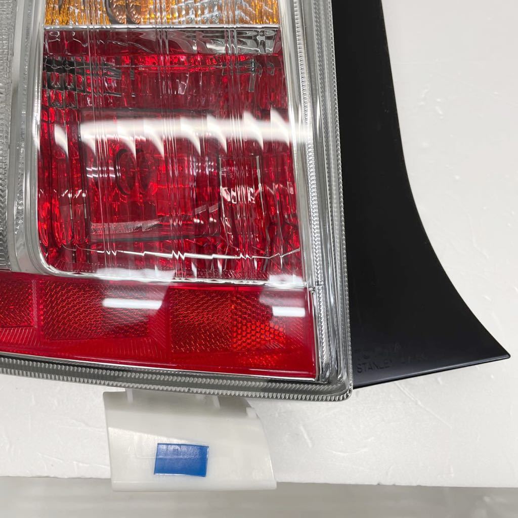 希少 超美品 新車外し USトヨタ純正 ZVW30系 プリウス PHV 後期 希少 超美品 新車外し USトヨタ純正 ZVW30系 プリウス PHV 後期